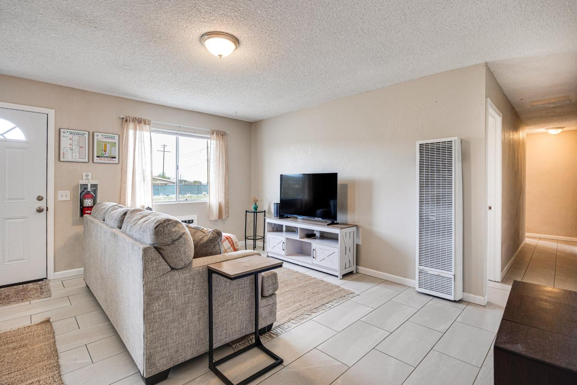Convenient Joshua Tree Apartment - Walk To Town! المظهر الخارجي الصورة