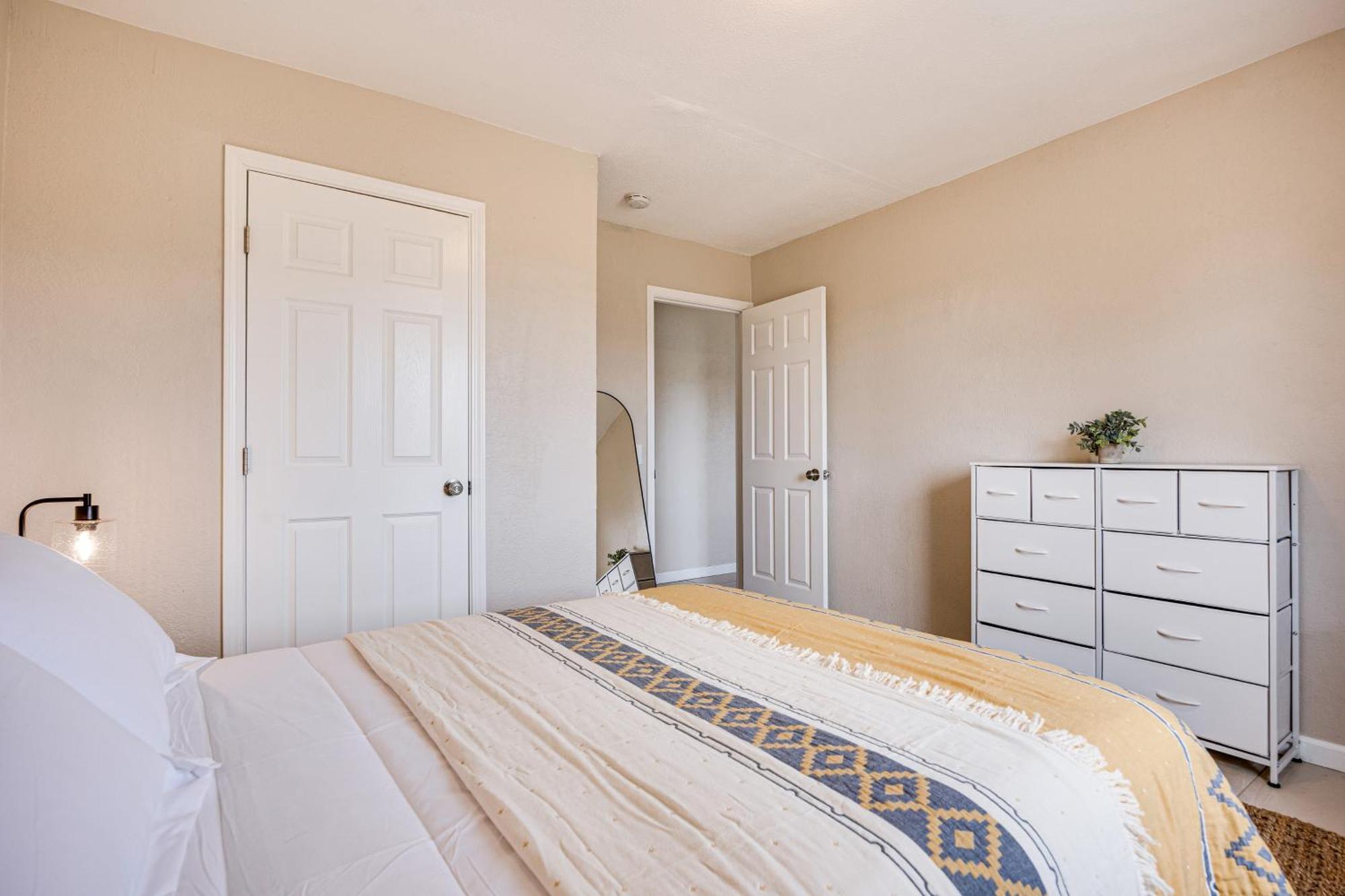 Convenient Joshua Tree Apartment - Walk To Town! المظهر الخارجي الصورة