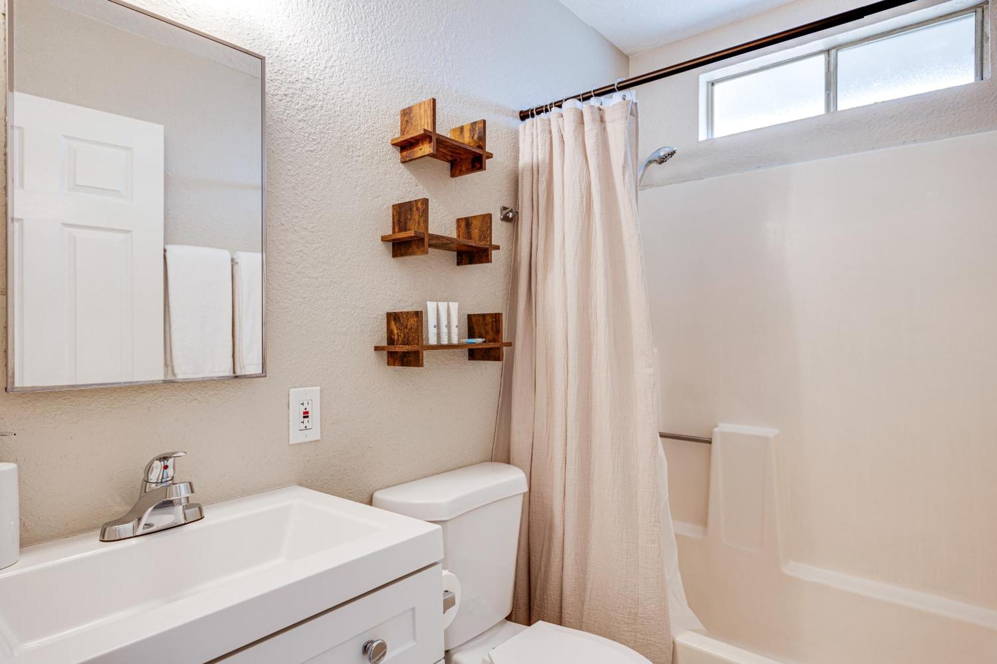 Convenient Joshua Tree Apartment - Walk To Town! المظهر الخارجي الصورة