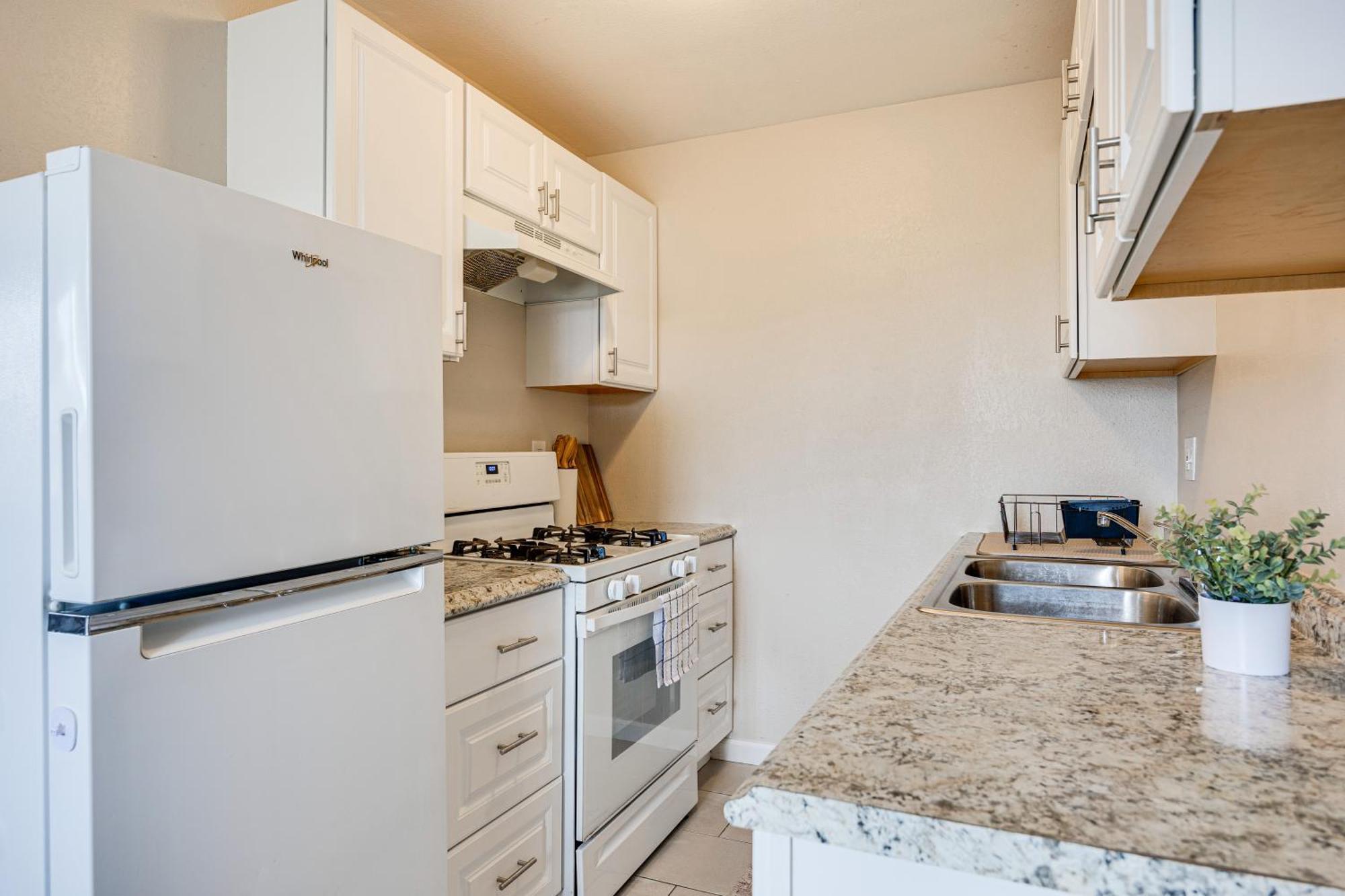 Convenient Joshua Tree Apartment - Walk To Town! المظهر الخارجي الصورة