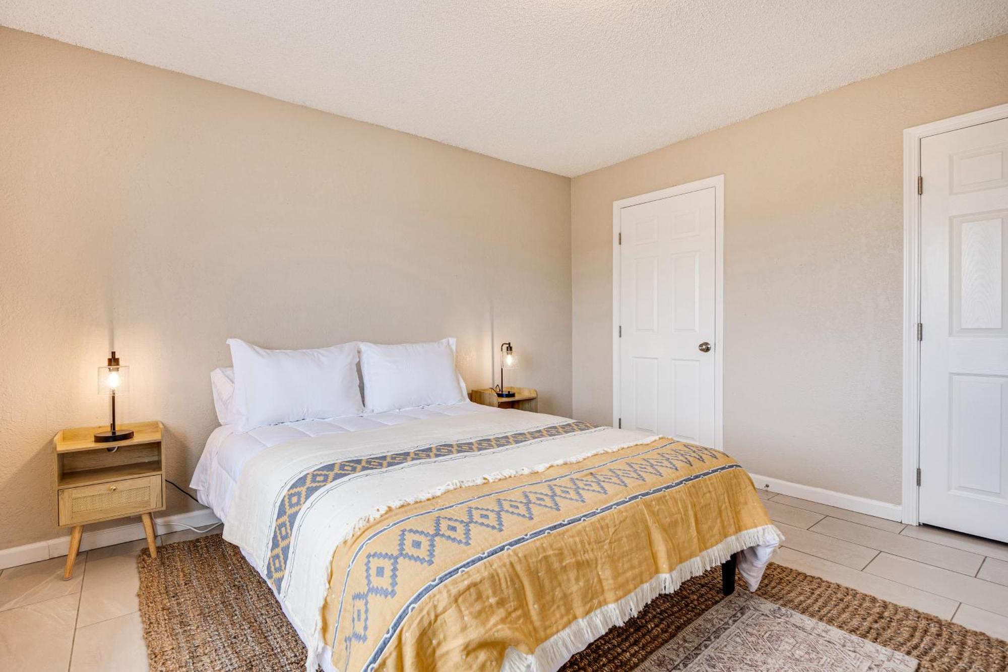 Convenient Joshua Tree Apartment - Walk To Town! المظهر الخارجي الصورة